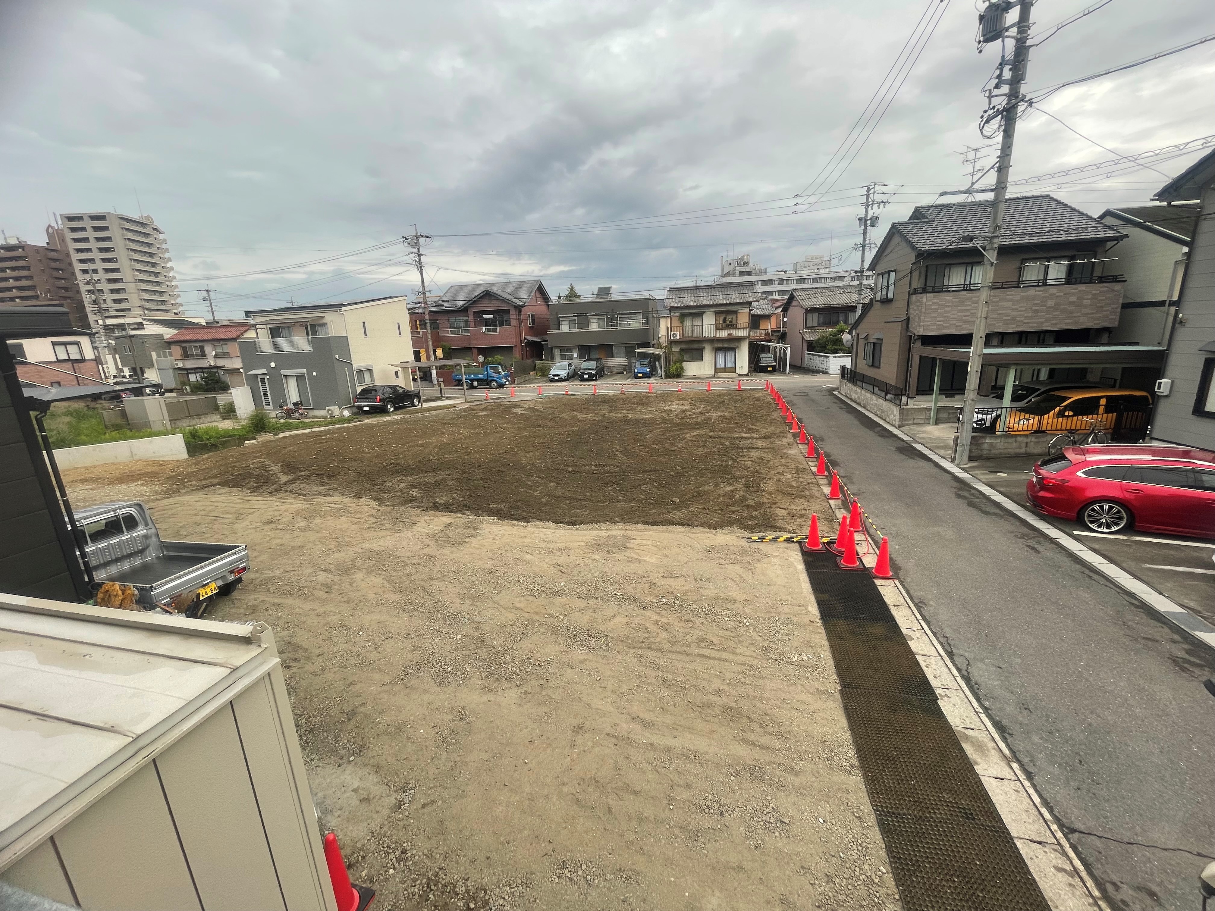 社屋建替工事に伴う解体工事完了のお知らせ